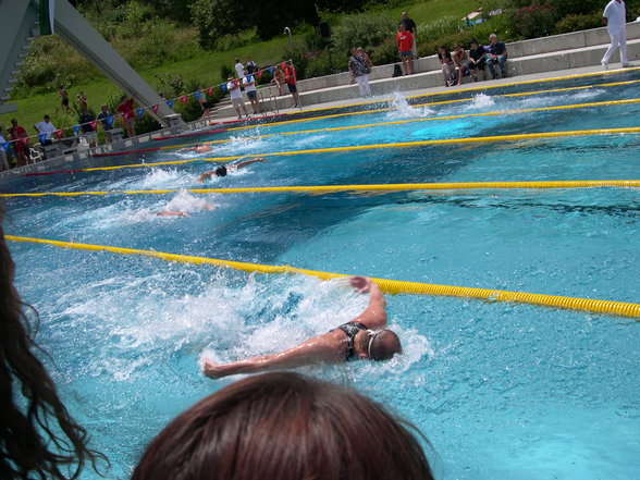 our freaky swim-team!! - 