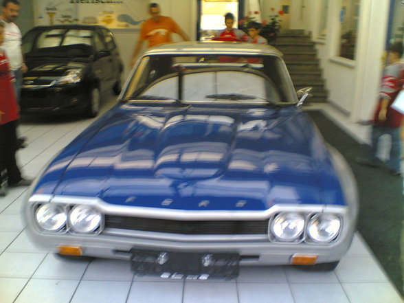 FORD CApRI - 