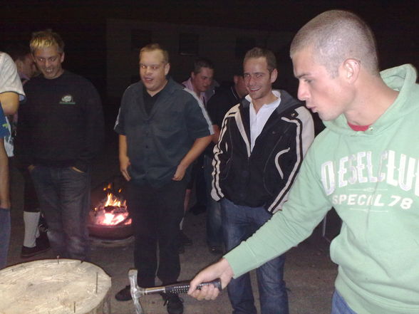 Grillen Club Genesis - 