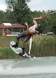 SOMMER-SONNE-WAKEBOARD - 