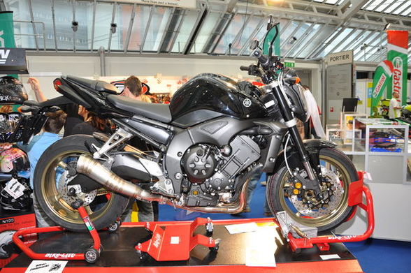 Motorradmesse 09 - 