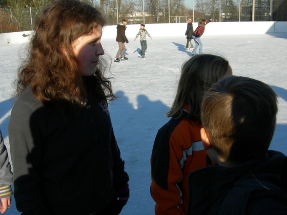 Jungscharübernachtung/Eislaufen - 