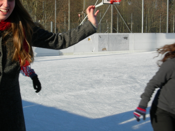 Jungscharübernachtung/Eislaufen - 