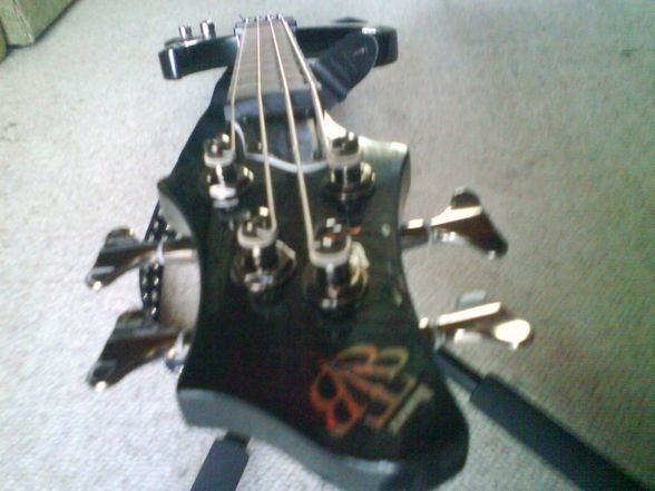 Ibanez BTB - New Monster of Bass - 