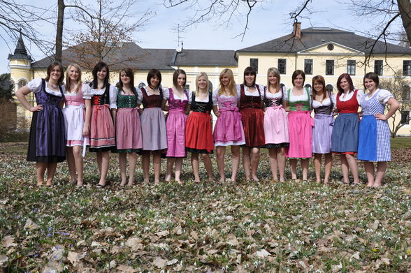 Action im Dirndl ;-) - 