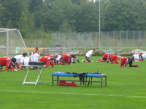 FC BAYERN TRAINING!! - 