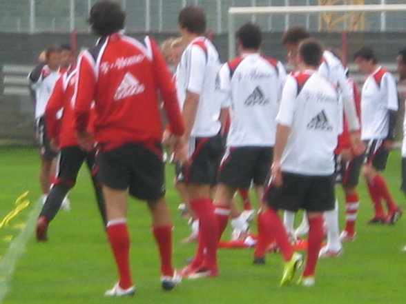 FC BAYERN TRAINING!! - 