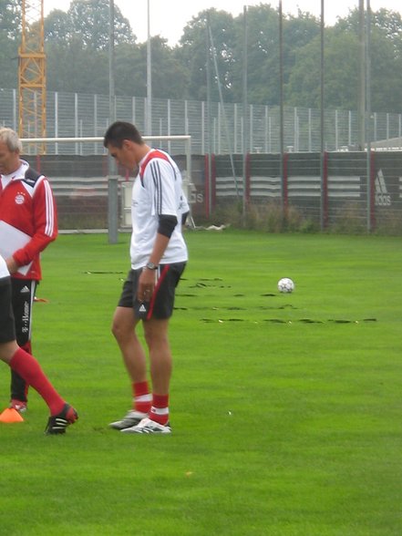 FC BAYERN TRAINING!! - 