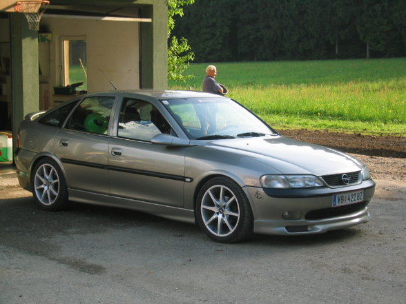 Mein 1 auto (Hagel 2009 ich war dabei) - 