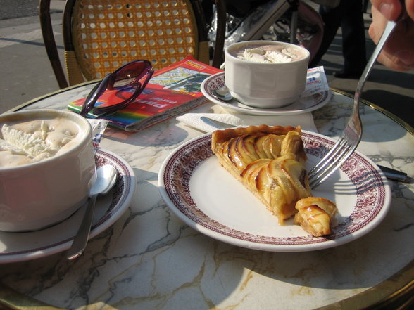 ein mädchen und ein bub in paris - 