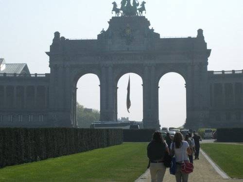 Belgien/Paris - 