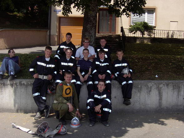 Uja, die feuerwehr - 