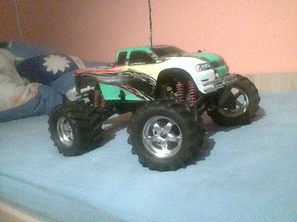 >$$TrAxXaS T-MAXX$$ - 