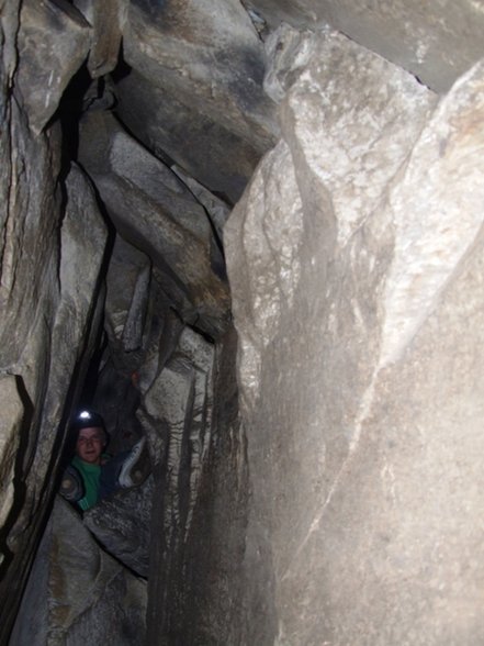 Höhle / Windloch im Damberg - 