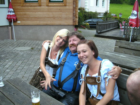 ... Lederhosentreff ...  - 