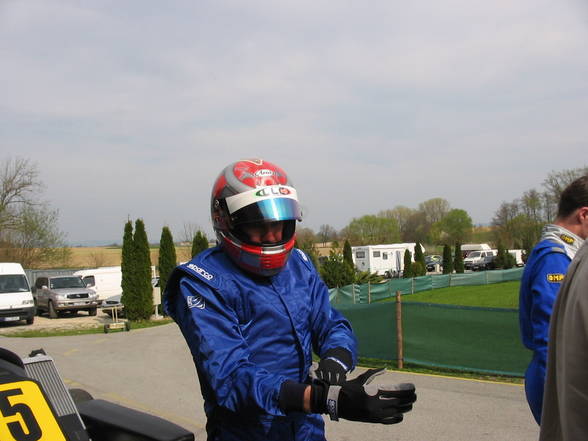 Ich beim  Kart fahren - 