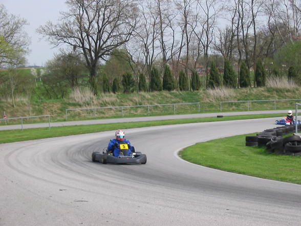 Ich beim  Kart fahren - 