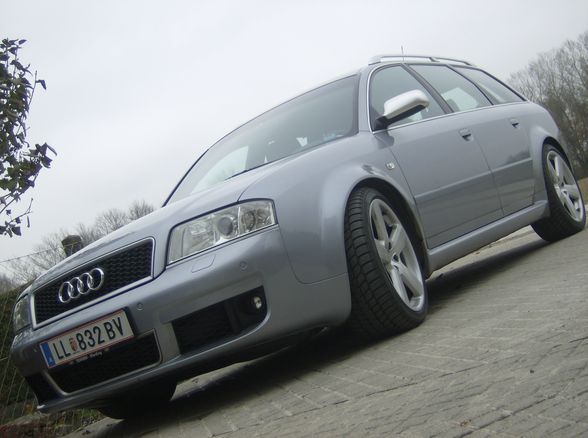 Audi RS6 - 