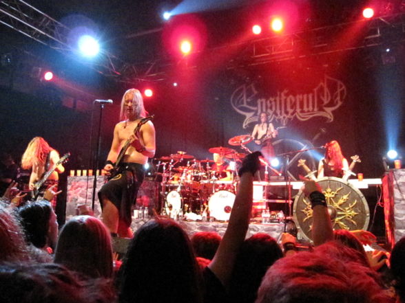 ENSIFERUM, Metsatöll, Tracedawn - 