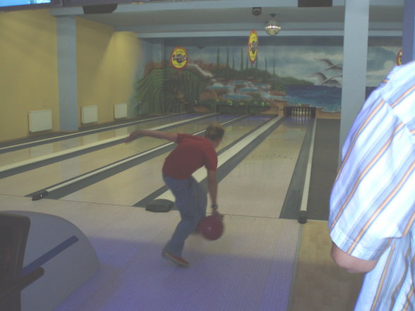 bam bowling - 