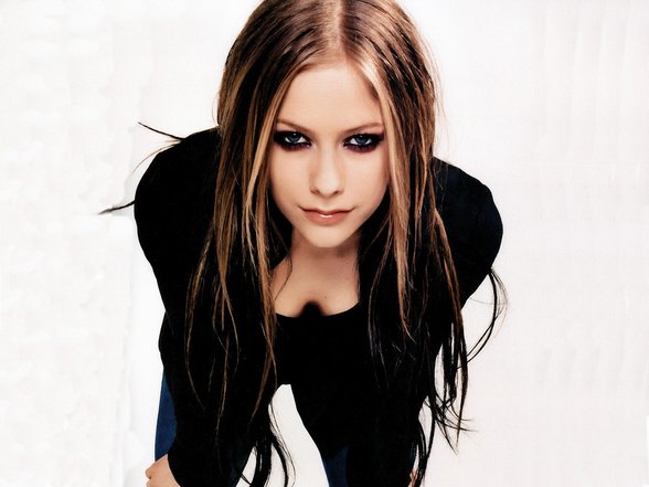 AVRIL LAVIGNE - 