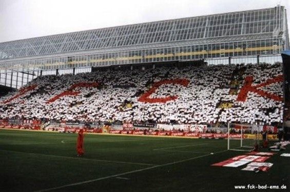 hooligans und fußballfans - 