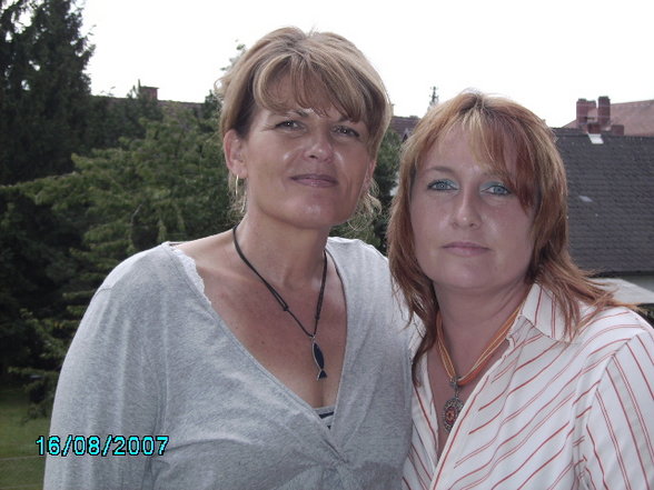 Mei Schwester und I - 