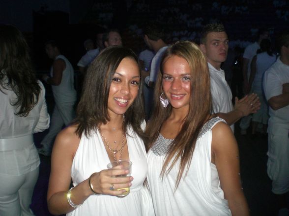 Sensation Withe Amsterdam 2008 und 2009 - 