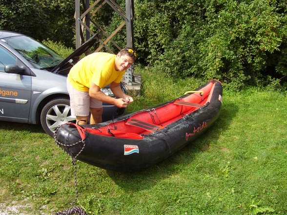 Schlauchbootfahrt auf der Traun - 