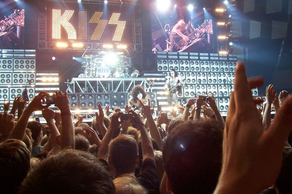 KISS ALIVE:35 (Wiener Stadthalle 2008) - 