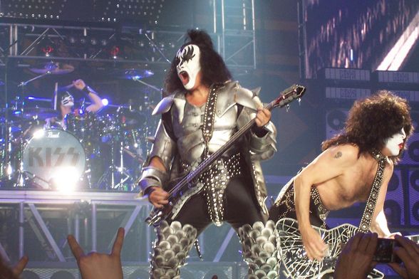 KISS ALIVE:35 (Wiener Stadthalle 2008) - 