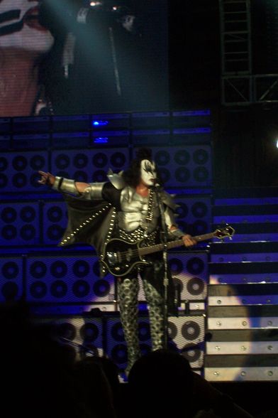 KISS ALIVE:35 (Wiener Stadthalle 2008) - 