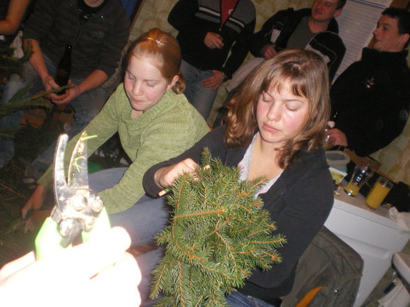 Adventkranz binden u.Enners 18.Geb.feier - 