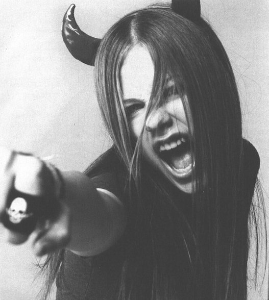 aVRIL tHE sIMPLY bEST!!! - 