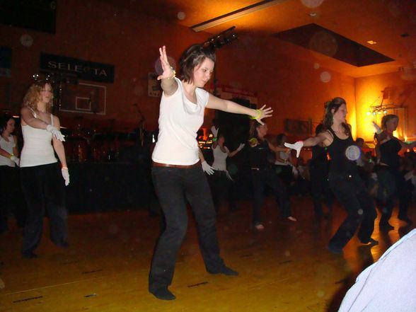 ...maturaball... (2008) - 