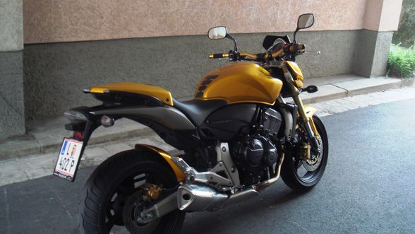 Honda hornet 600 :-))))) - 