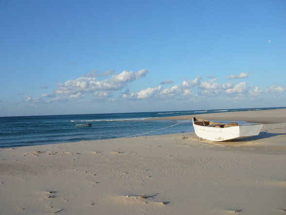 MOCAMBIQUE - The REAL AFRICAN EXPERIENCE - 