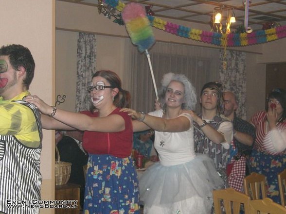 Maskenball in kasten - 