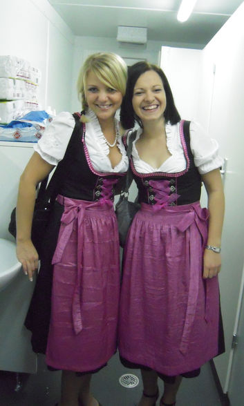 OKTOBERFEST IN ALTENFELDEN!  - 