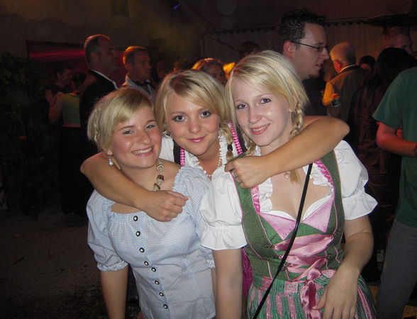 OKTOBERFEST IN ALTENFELDEN!  - 