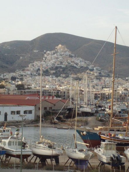 Syros: the island - 