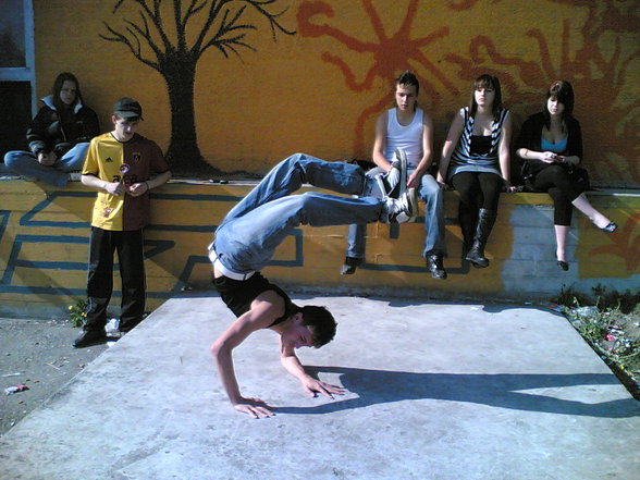 iCh UnD fReUnDe BeIm BrEaKdAnCeN... - 