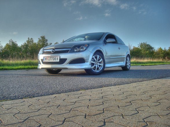 HDR Astra - 