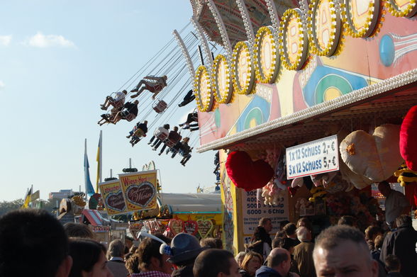 OKTOBERFEST 2008 IN MÜNCHEN - 