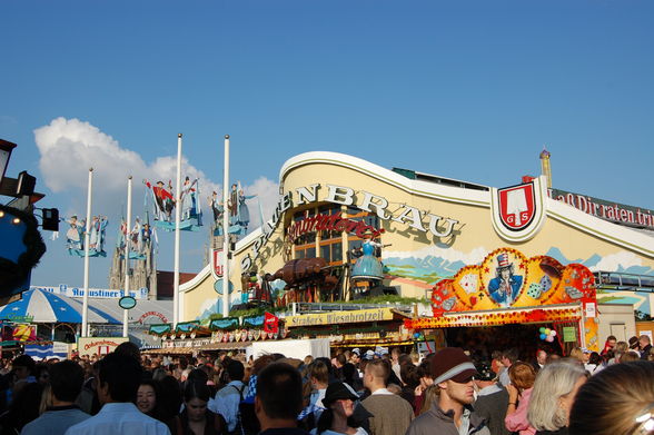 OKTOBERFEST 2008 IN MÜNCHEN - 