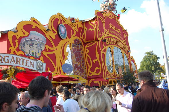 OKTOBERFEST 2008 IN MÜNCHEN - 