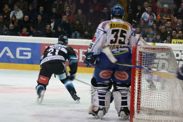 Black Wings vs. Villach - 