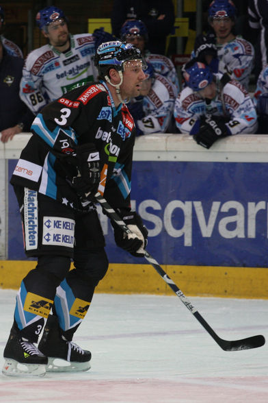 Black Wings vs. Villach - 