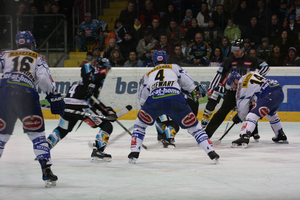 Black Wings vs. Villach - 