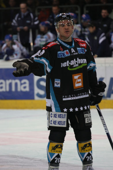 Black Wings vs. Villach - 